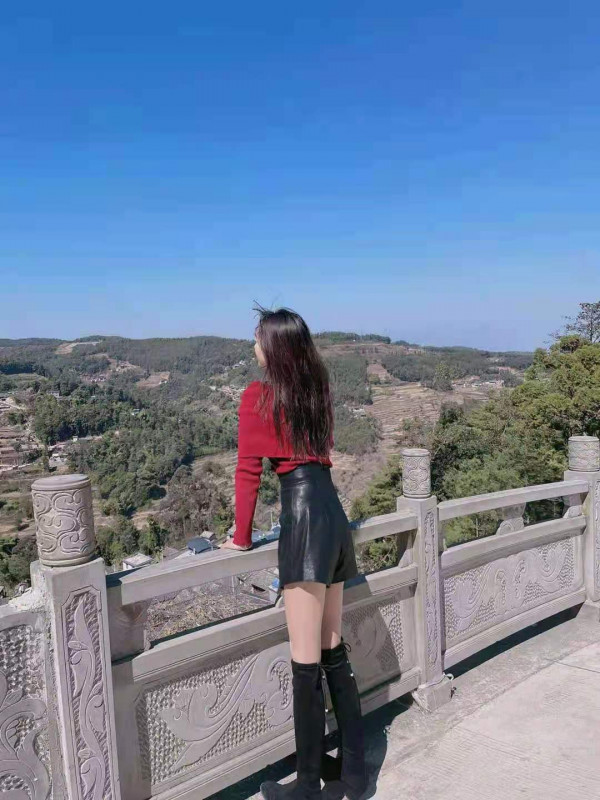 成都白丝小魔女